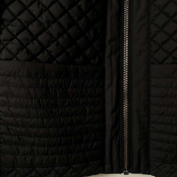 SOLD! Lululemon Long Sleeve Black Quilted Jacket - Picture 7 of 8